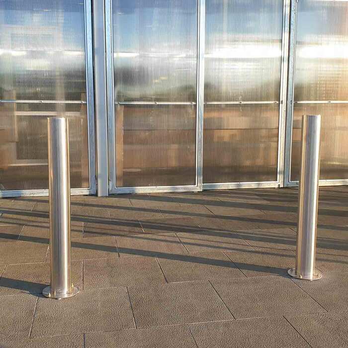 140mm Surface-Mount Bollard