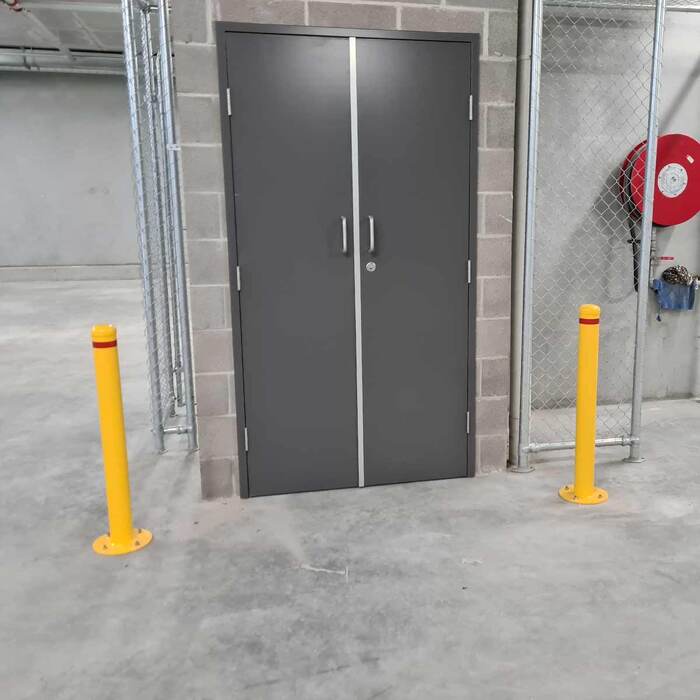 90mm Surface-Mount Bollard